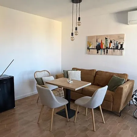 уникален кокетен Apartman Neszebar